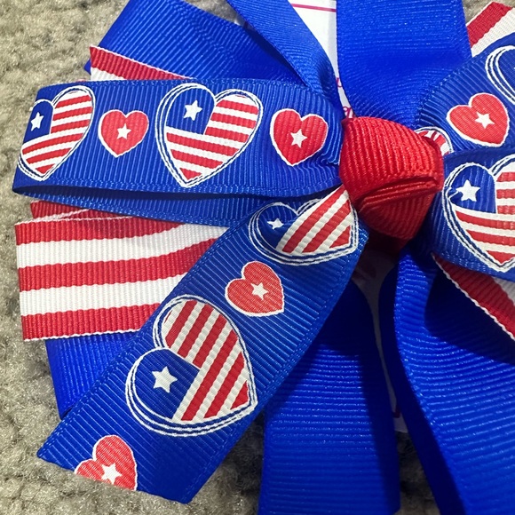 NEW Girl Red Blue Stars & Stripes Heart Bow Hair Clip Holiday Accessory July 4th - Picture 3 of 4